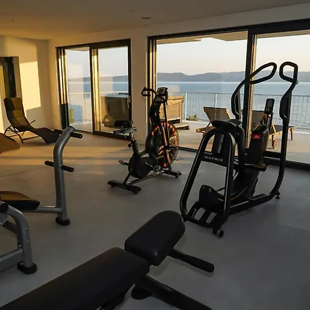 Villa Colomba A Luxury In Brela, Seafront *